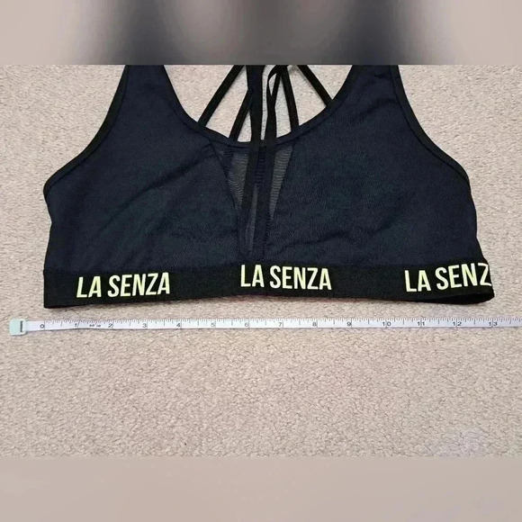 La Senza Black Sports Bra Mesh Criss Cross  Straps Size Small/Medium - Picture 12 of 13